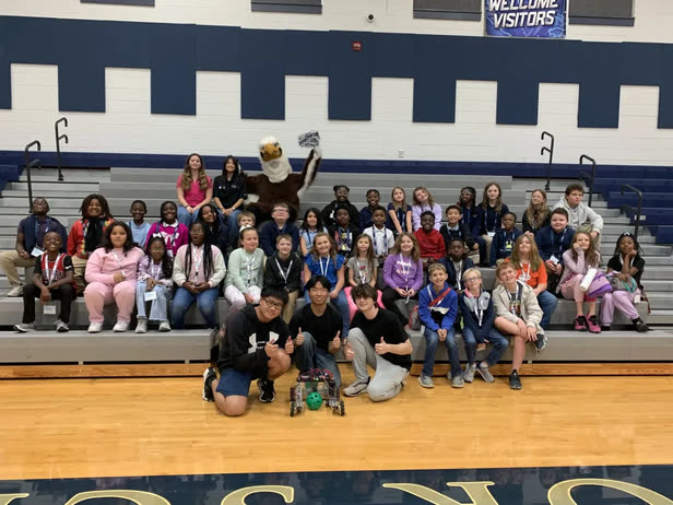 Students at a CLAWS STEM day